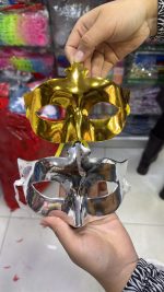 et de Antifaces de Mascarada Metalizados con Brillo - Image 2